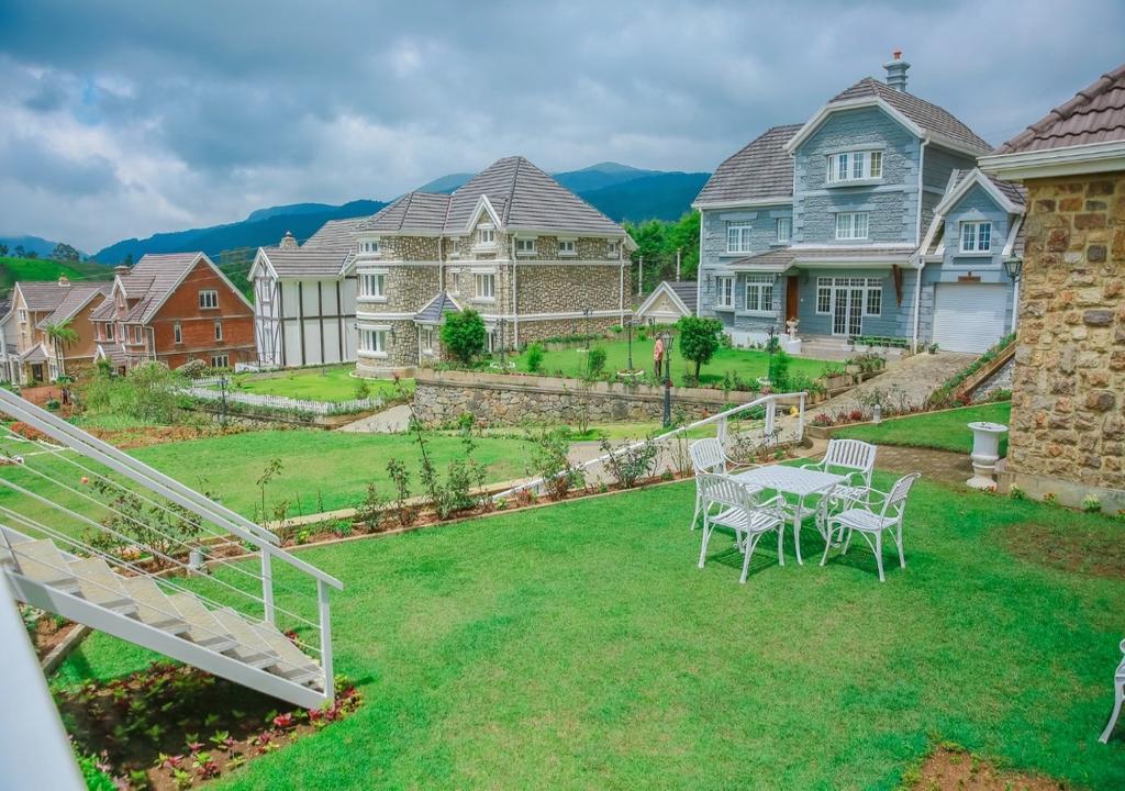 Little England By Celeste Νουβάρα Ελίγια Εξωτερικό φωτογραφία